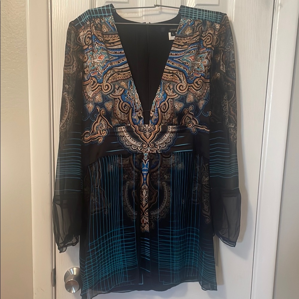 Elegant Paisley V-Neck Tunic